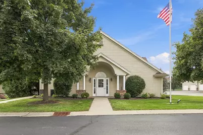 2183  Pine Ridge Ct #G, Grafton, WI 53024 - Photo 17