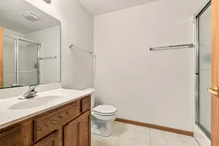 2183 Pine Ridge Ct, Grafton, WI 53024 - Photo 9