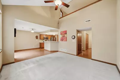 864  Ashley Ave, Port Washington, WI 53074 - Photo 5