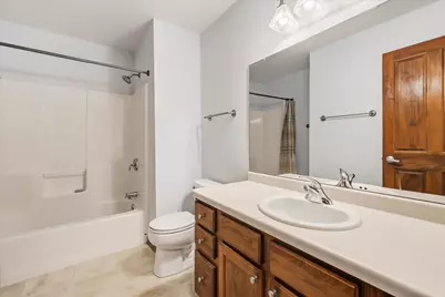 864  Ashley Ave, Port Washington, WI 53074 - Photo 27