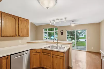864  Ashley Ave, Port Washington, WI 53074 - Photo 11
