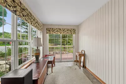 2824  Raintree Ln, Waukesha, WI 53189 - Photo 9