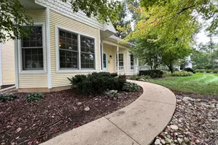 951 S Lake Shore Dr, Lake Geneva, WI 53147 - Photo 3