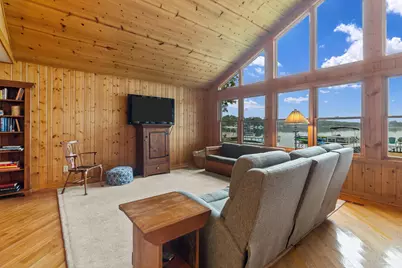264 W Park Dr, Twin Lakes, WI 53181 - Photo 7