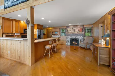 264 W Park Dr, Twin Lakes, WI 53181 - Photo 11