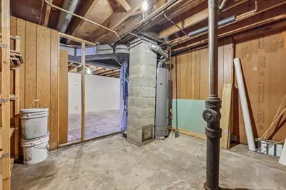 2100  Illinois St, Racine, WI 53405 - Photo 23