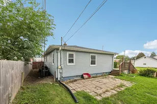 2100 Illinois St, Racine, WI 53405 - Photo 25
