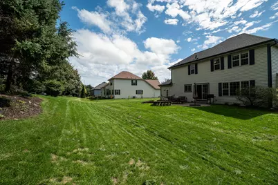 3762 E Stargrass Ln, Oak Creek, WI 53154 - Photo 33