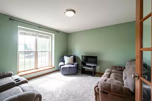 3762 E Stargrass Ln, Oak Creek, WI 53154 - Photo 9