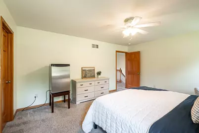 3762 E Stargrass Ln, Oak Creek, WI 53154 - Photo 17