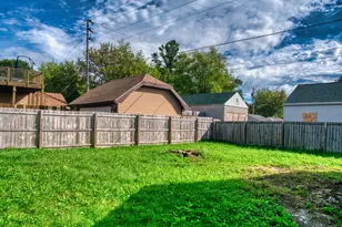 5742 N 43rd St, Milwaukee, WI 53209 - Photo 19