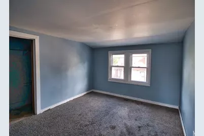 5742 N 43rd St, Milwaukee, WI 53209 - Photo 7
