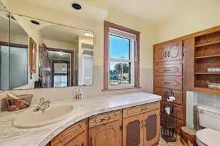 823 Center Ave, Oostburg, WI 53070 - Photo 25