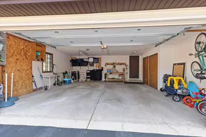 8122 S Legend Dr, Franklin, WI 53132 - Photo 27