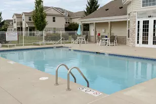 N17W26522 Meadowgrass Circle, Pewaukee, WI 53072 - Photo 27