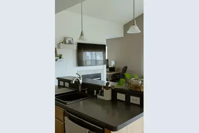 N17W26522  Meadowgrass Cir #B, Pewaukee, WI 53072 - Photo 9