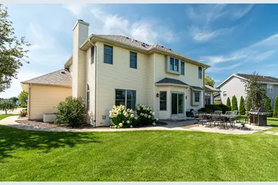3260 E James Dr, Oak Creek, WI 53154 - Photo 91