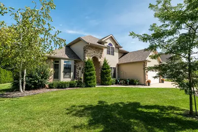 3260 E James Dr, Oak Creek, WI 53154 - Photo 97