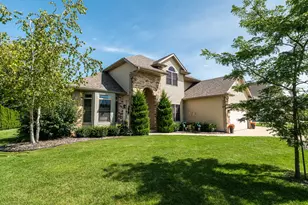 3260 E James Dr, Oak Creek, WI 53154 - Photo 97