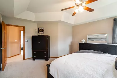 3260 E James Dr, Oak Creek, WI 53154 - Photo 27
