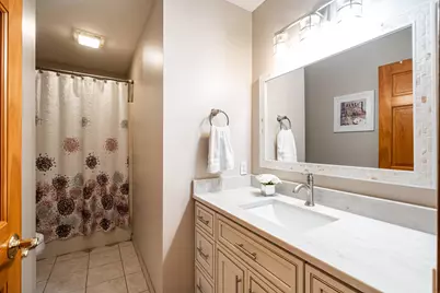 3260 E James Dr, Oak Creek, WI 53154 - Photo 37