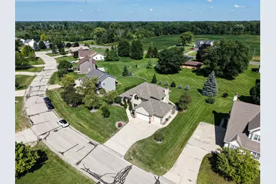 3260 E James Dr, Oak Creek, WI 53154 - Photo 3