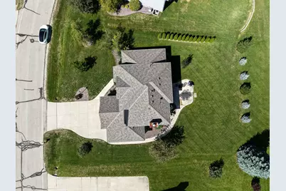 3260 E James Dr, Oak Creek, WI 53154 - Photo 53