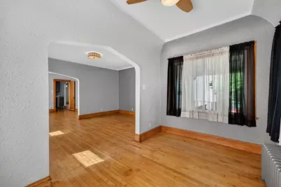 2171 S 79th St #2173, West Allis, WI 53219 - Photo 5