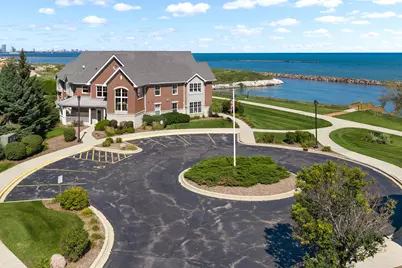 3842 S Lake Dr #16, Saint Francis, WI 53235 - Photo 29