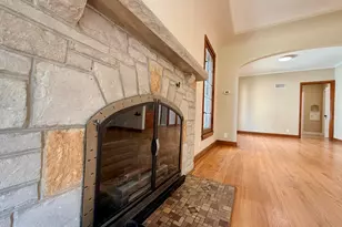 3760 N 42nd St, Milwaukee, WI 53216 - Photo 5