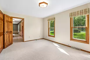 W284N3580 Old North Shore Dr, Delafield, WI 53072 - Photo 23