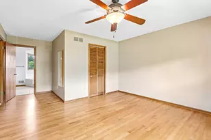 W284N3580 Old North Shore Dr, Delafield, WI 53072 - Photo 45