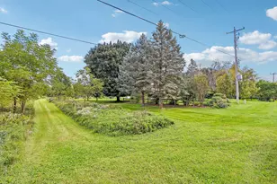 W284N3580 Old North Shore Dr, Delafield, WI 53072 - Photo 73