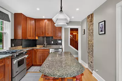 3223 W Highland Blvd, Milwaukee, WI 53208 - Photo 33