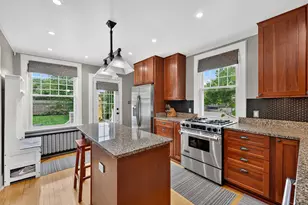 3223 W Highland Blvd, Milwaukee, WI 53208 - Photo 35