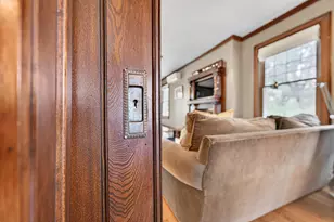 3223 W Highland Blvd, Milwaukee, WI 53208 - Photo 21