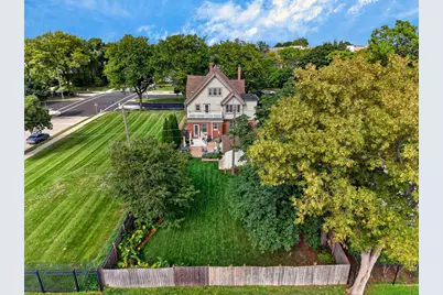 3223 W Highland Blvd, Milwaukee, WI 53208 - Photo 67