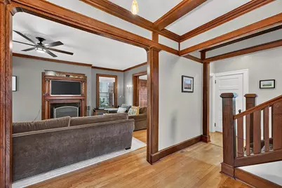 3223 W Highland Blvd, Milwaukee, WI 53208 - Photo 13