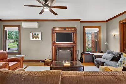 3223 W Highland Blvd, Milwaukee, WI 53208 - Photo 15