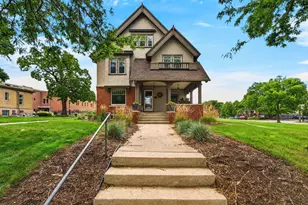 3223 W Highland Blvd, Milwaukee, WI 53208 - Photo 5