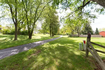 713  Oxford Dr, Hartland, WI 53029 - Photo 29