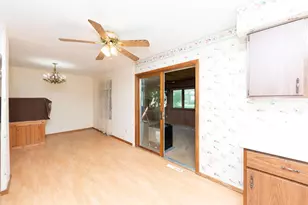 713 Oxford Dr, Hartland, WI 53029 - Photo 13