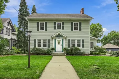 219 W Laflin Ave, Waukesha, WI 53186 - Photo 1
