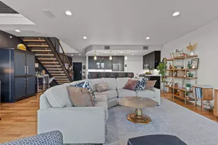 311 E Erie St, Milwaukee, WI 53202 - Photo 21