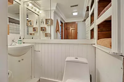 2602 W Mangold Ave, Milwaukee, WI 53221 - Photo 15