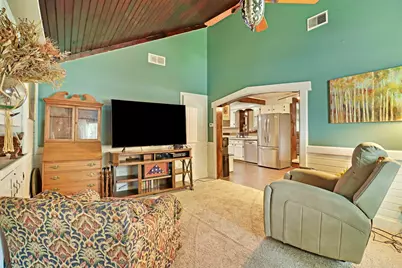 2602 W Mangold Ave, Milwaukee, WI 53221 - Photo 9