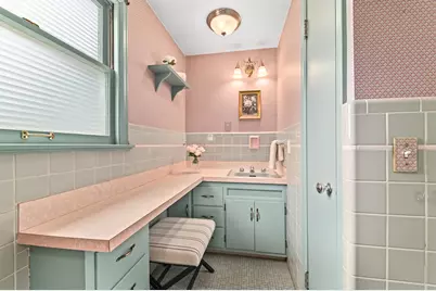 7902  Stickney Ave, Wauwatosa, WI 53213 - Photo 17