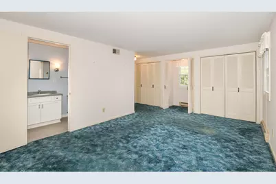 4042 N 111th St, Wauwatosa, WI 53222 - Photo 25