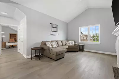 996  Bedford Ct #202, Racine, WI 53406 - Photo 15