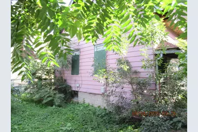 3931 N 24th Pl, Milwaukee, WI 53206 - Photo 3